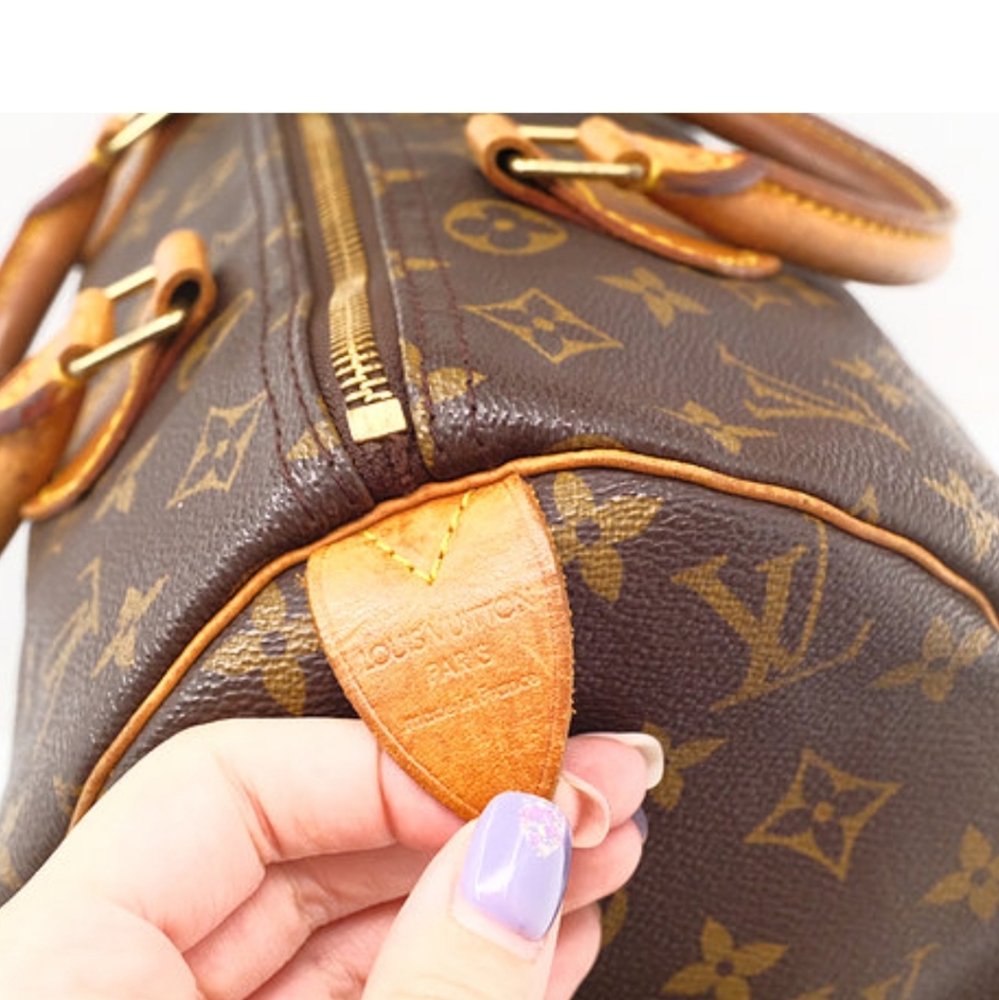Louis Vuitton Speedy 30 in Monogram Canvas - Picture 9 of 13